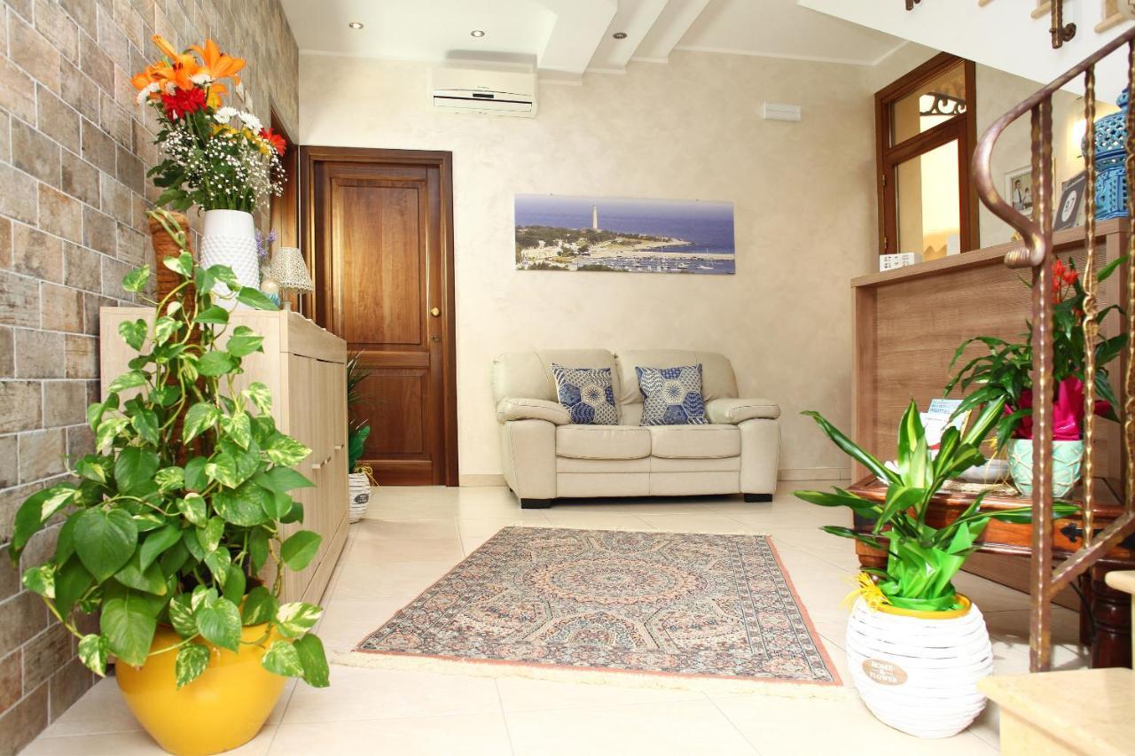 Coralia Bed & Breakfast 2*