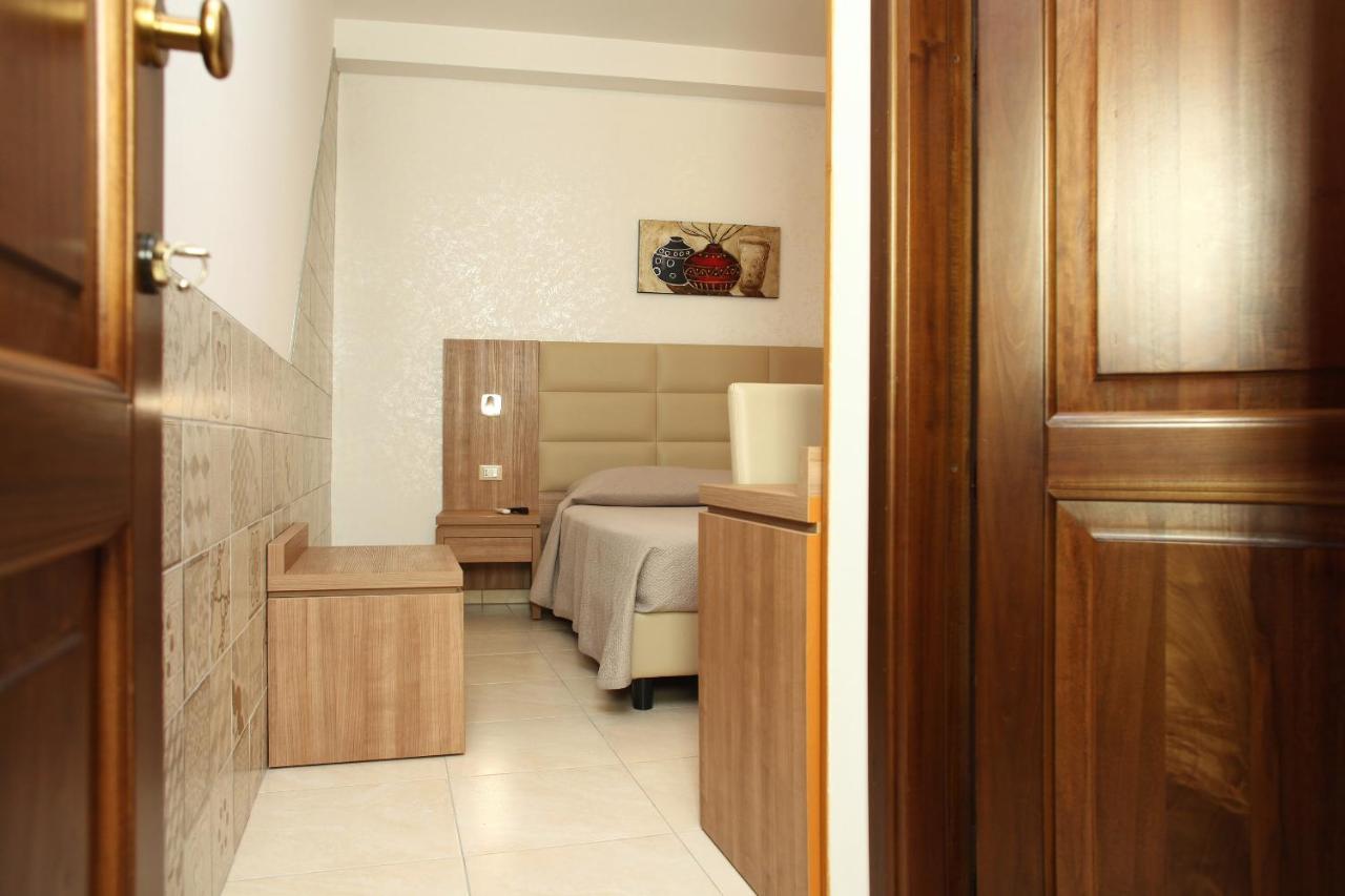 Coralia Bed & Breakfast 2*